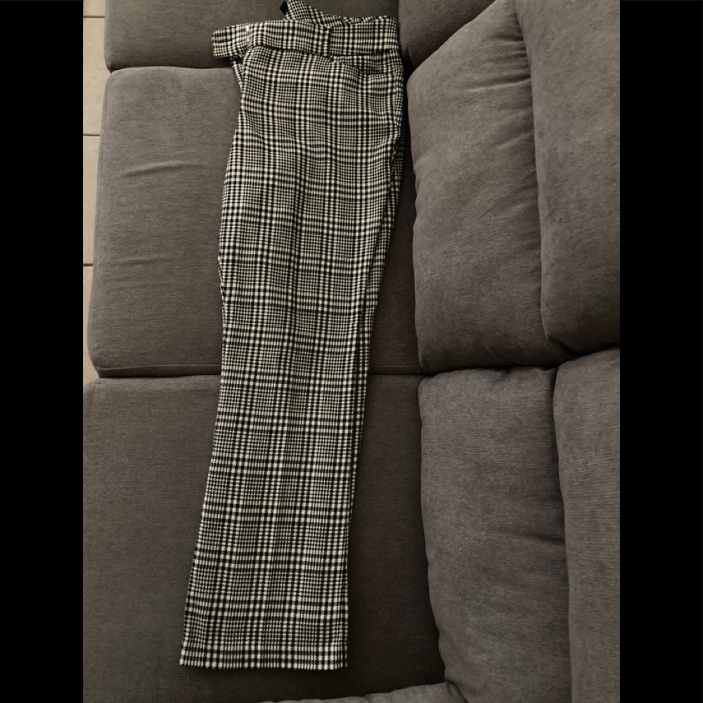 New York and Company 7th Avenue Houndstooth Pants - Picture 1 of 2